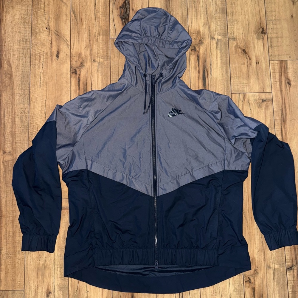 Nike windbreaker jacket